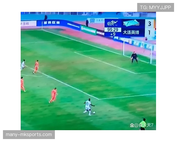 红牌规则详解：哪些行为会直接导致球员被罚下场